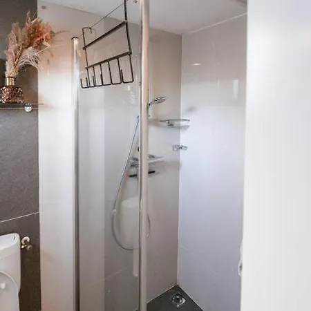 Lejlighed Cosy 2-onder-1 Kap In Historisch Centrum *