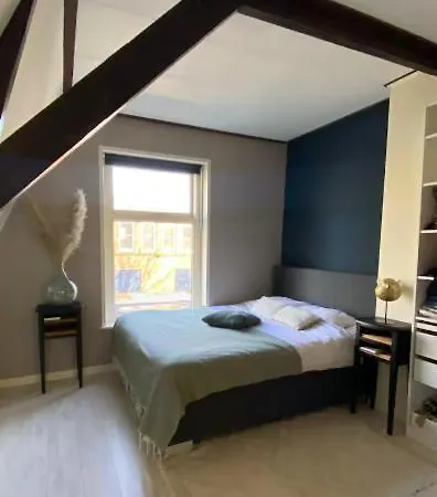 Lejlighed Cosy 2-onder-1 Kap In Historisch Centrum Gouda